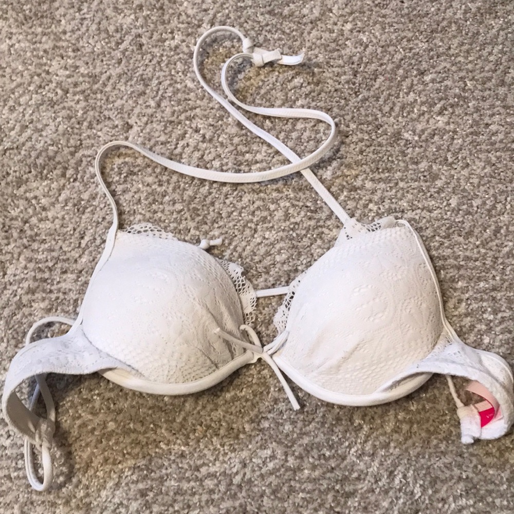 White lace bikini top 💘